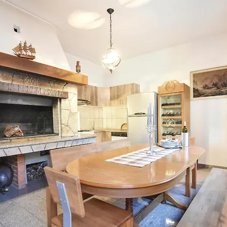 Cozy In With Sauna 포드스트라나